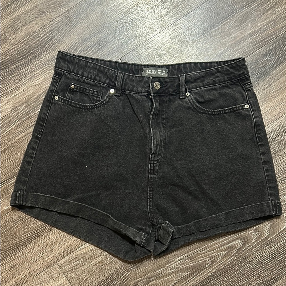 Primark Black High-Waisted Jean Shorts